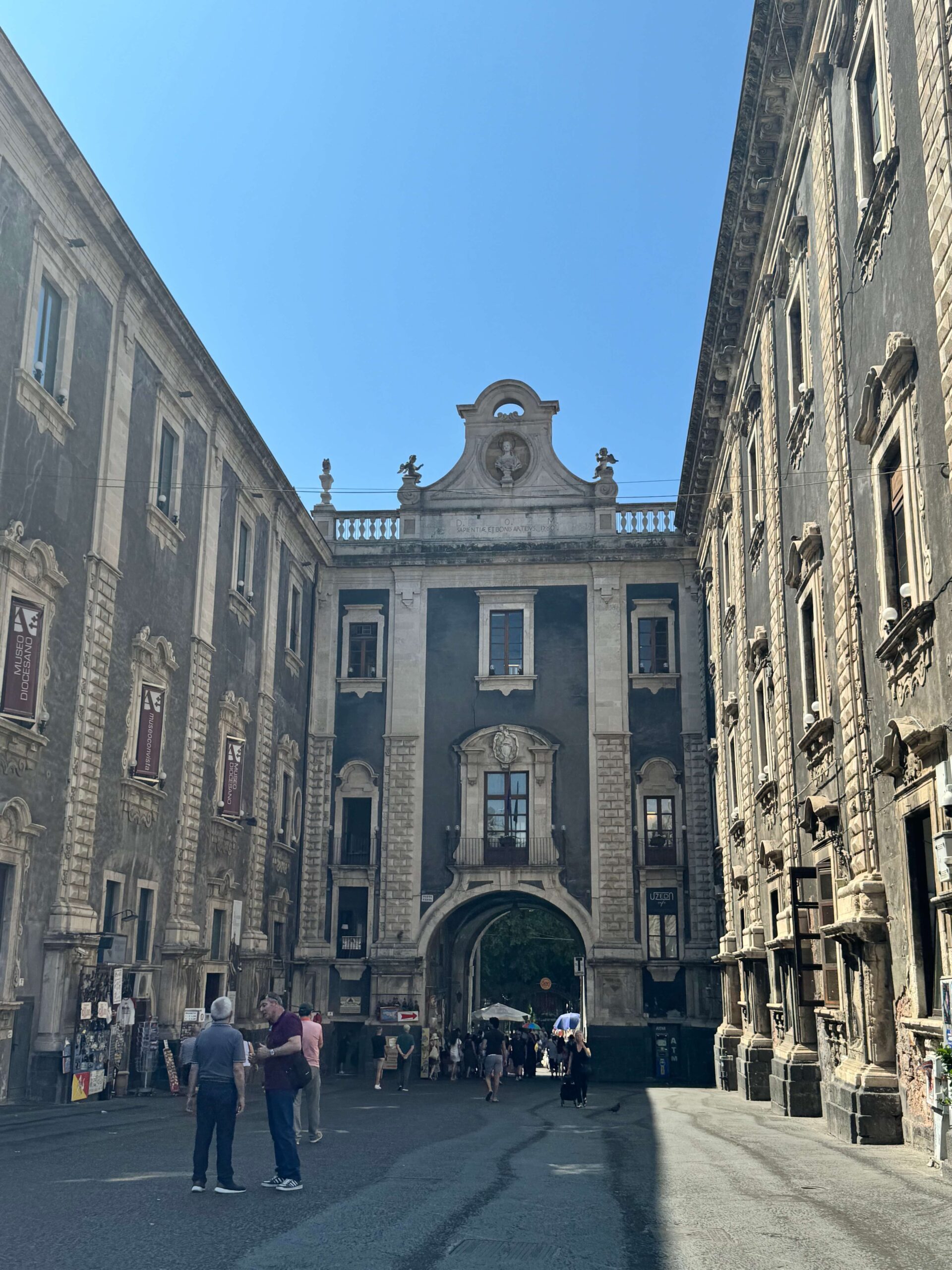 Porta Uzeda Catania