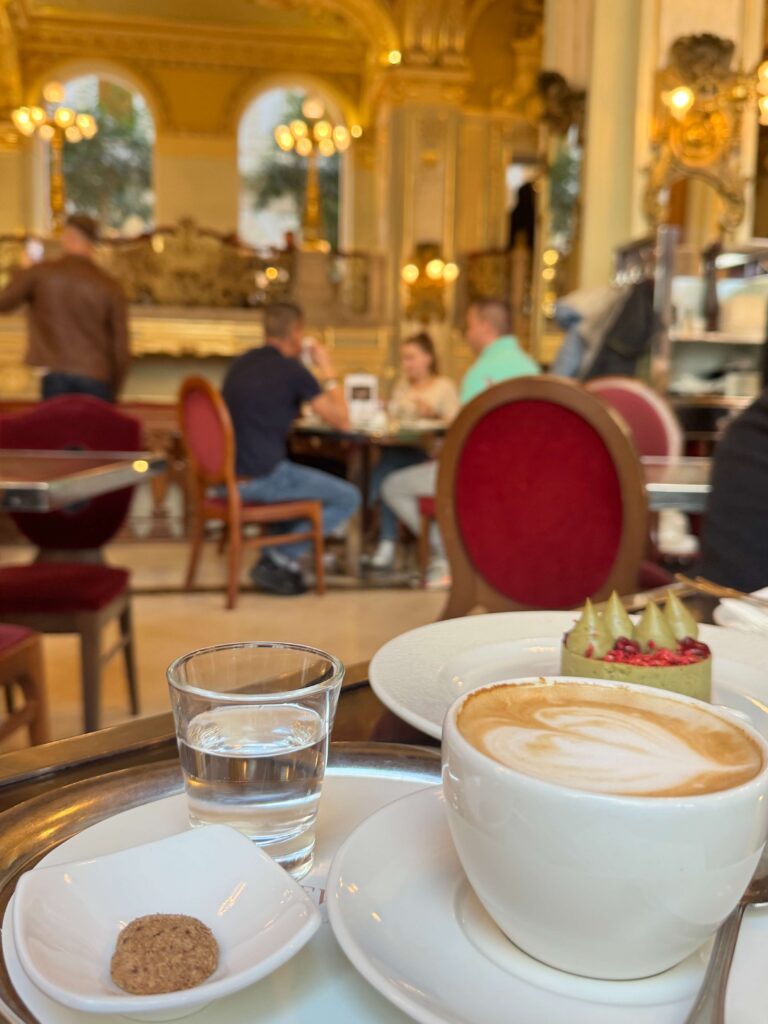 New York cafe Budapest coffee and cake