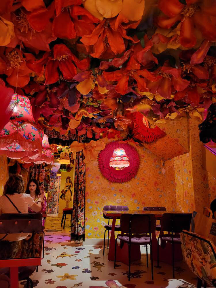 Rosi La Loca Taberna