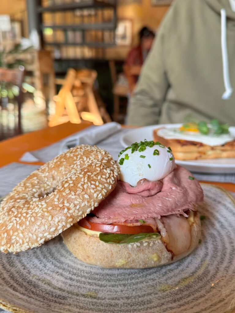 Le Petit Cafe brunch Ljubljana