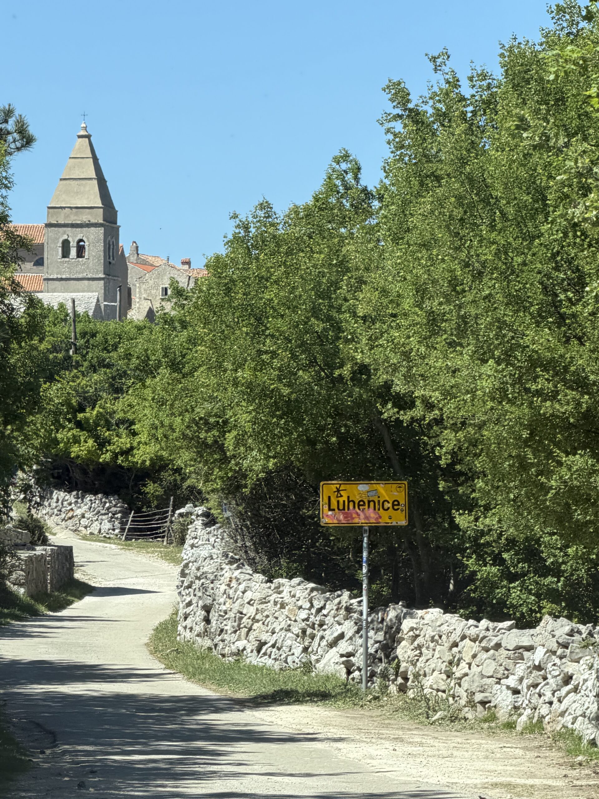 Lubenice Cres