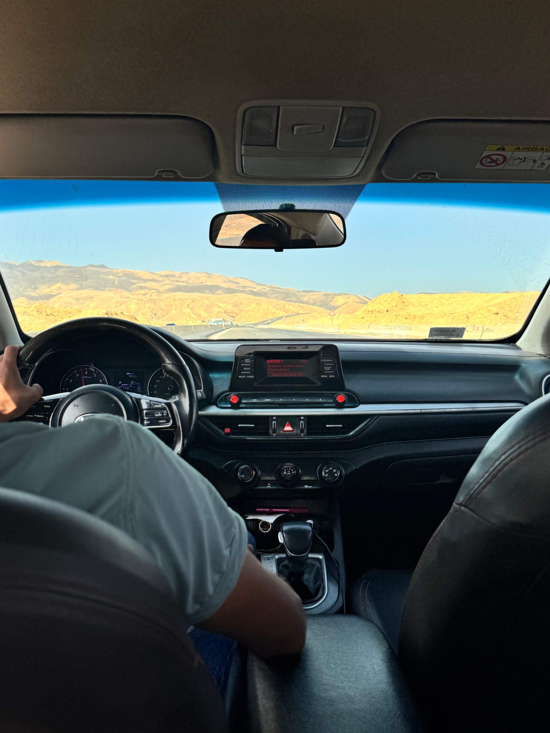 road from Hurghada to Cairo