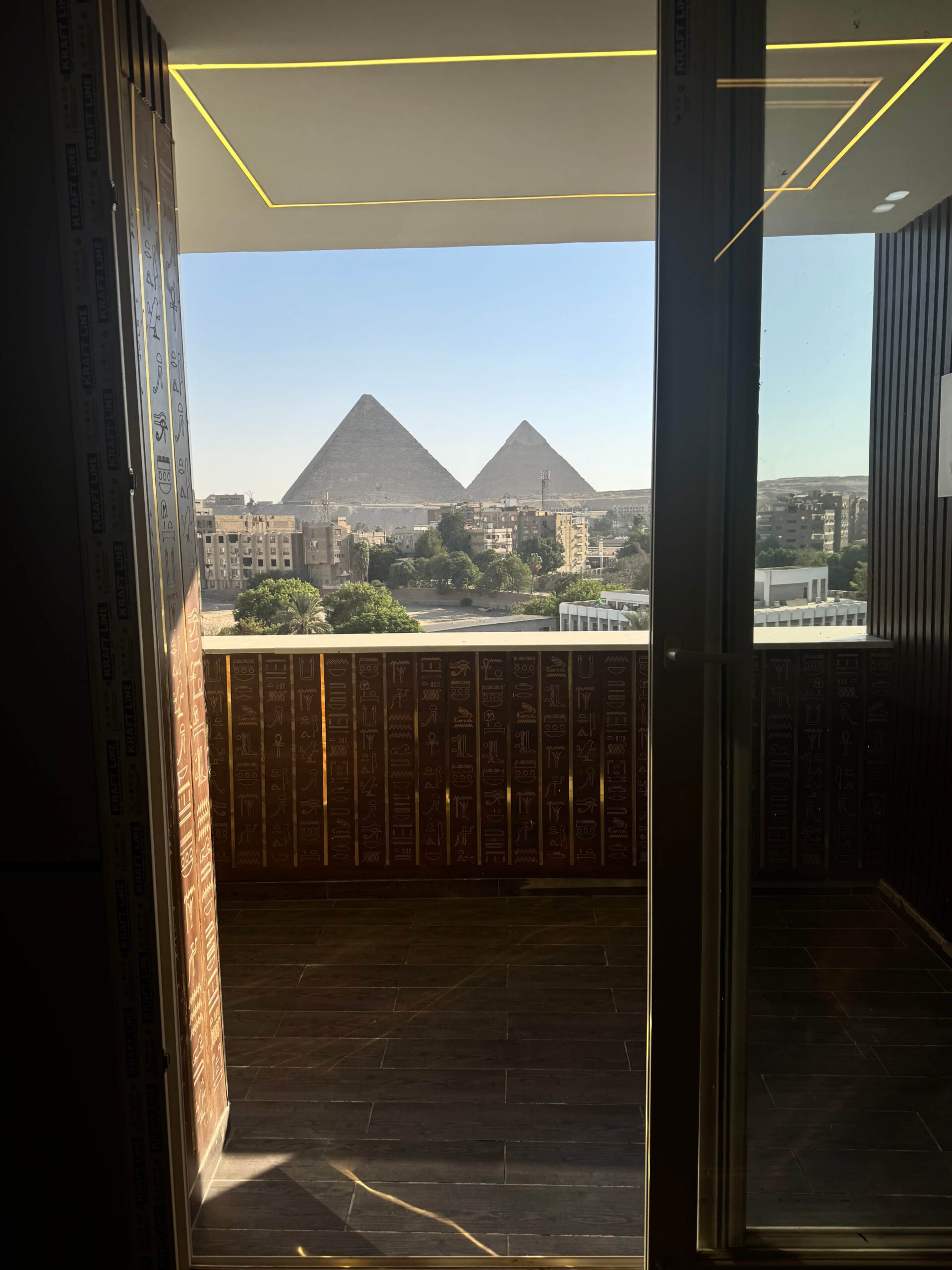 Pyramids view room